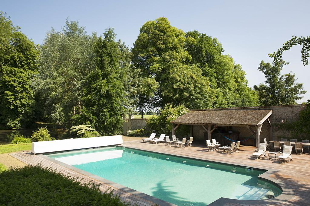 Chateau De Beneauville Bed & Breakfast Petiville  Екстериор снимка