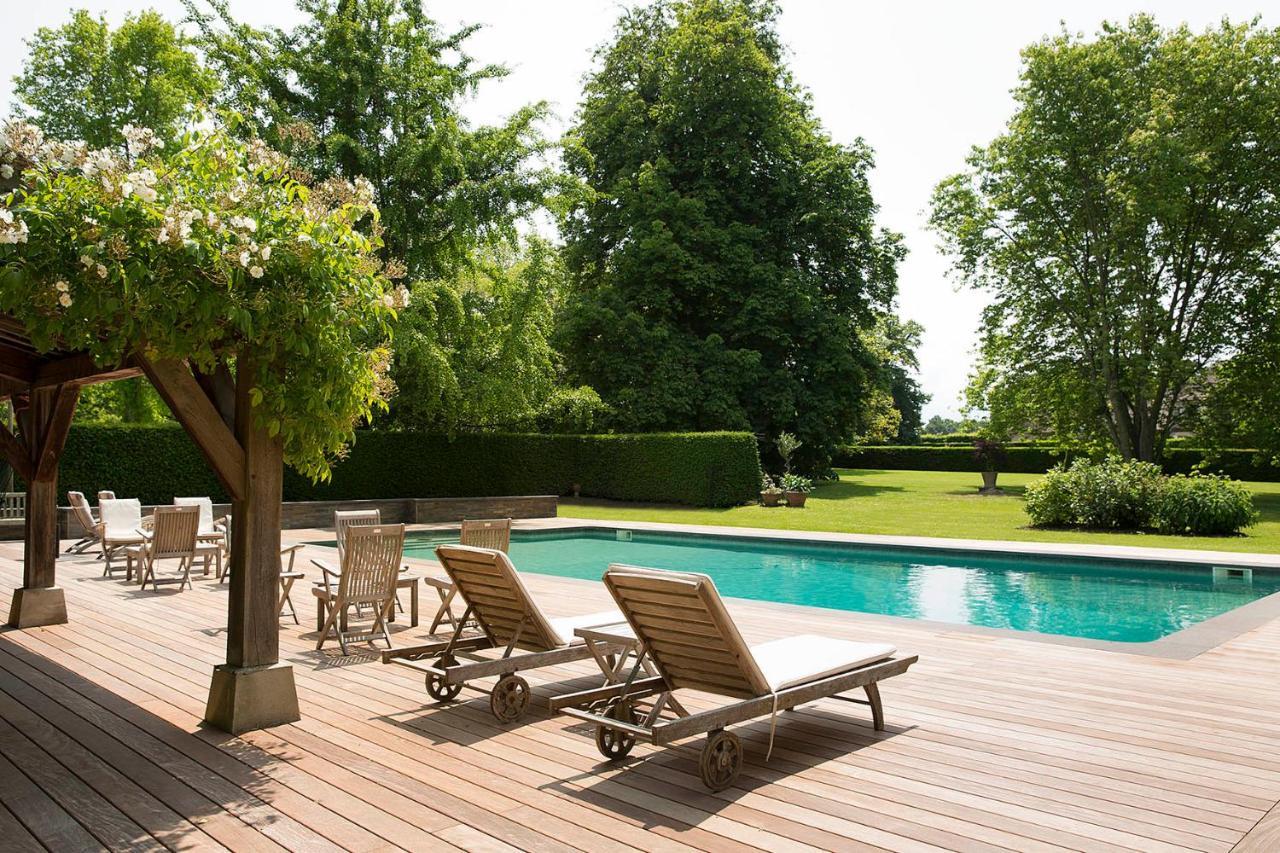 Chateau De Beneauville Bed & Breakfast Petiville  Екстериор снимка
